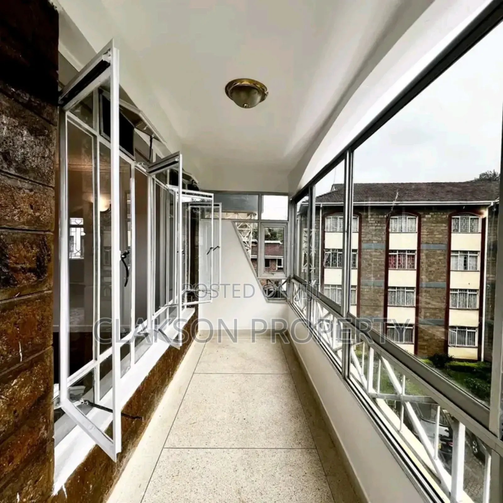 4bdrm Apartment in Riverside for rent