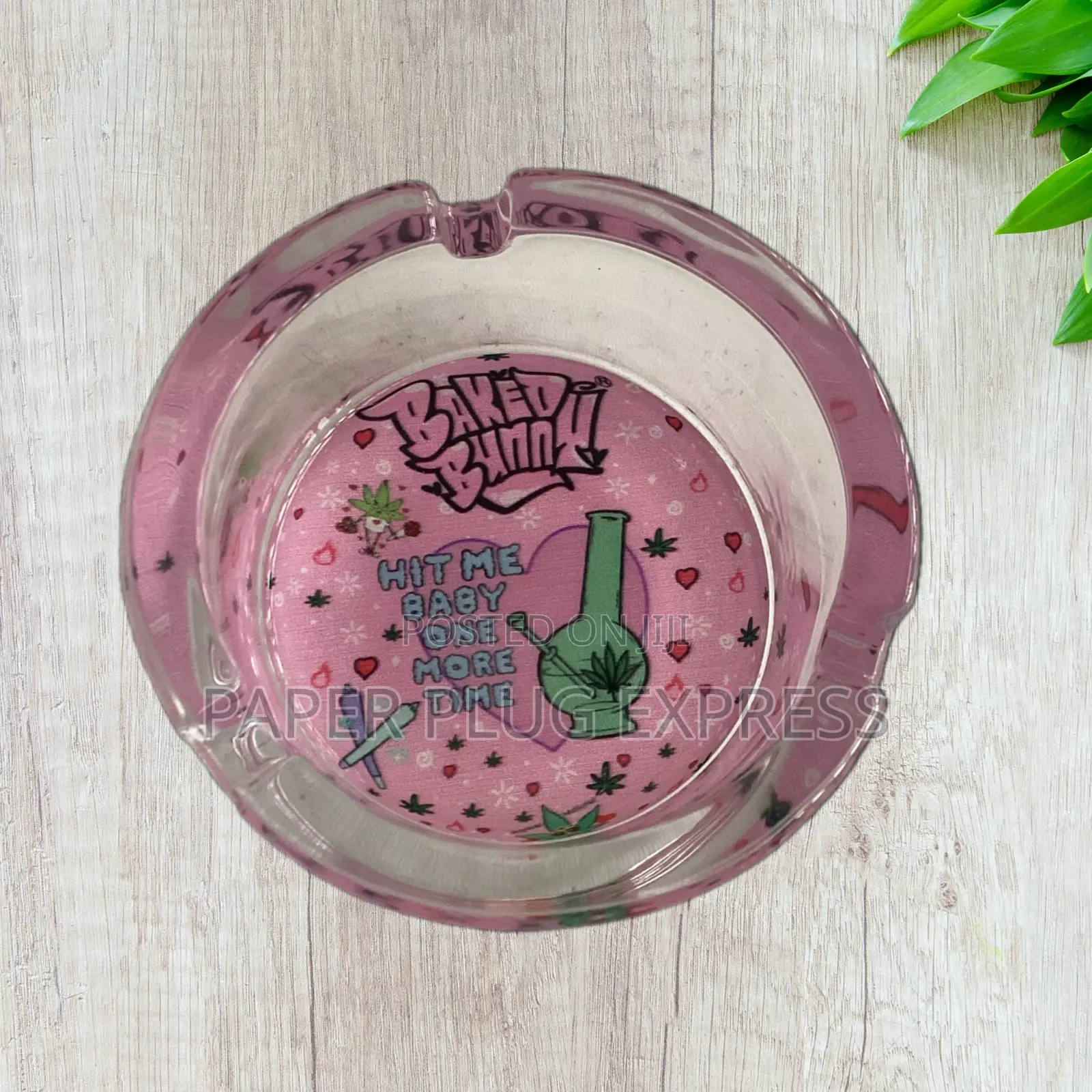 Baked Bunny Art Round Glass Ashtray 85mm