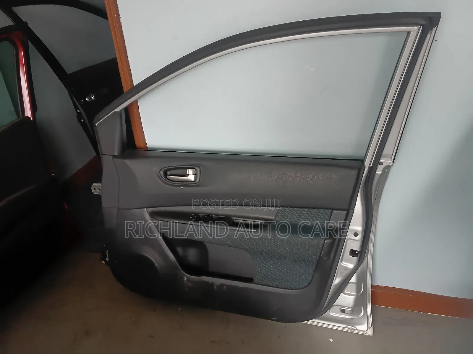 Front Door for Nissan Wingroad Y12 Right Side