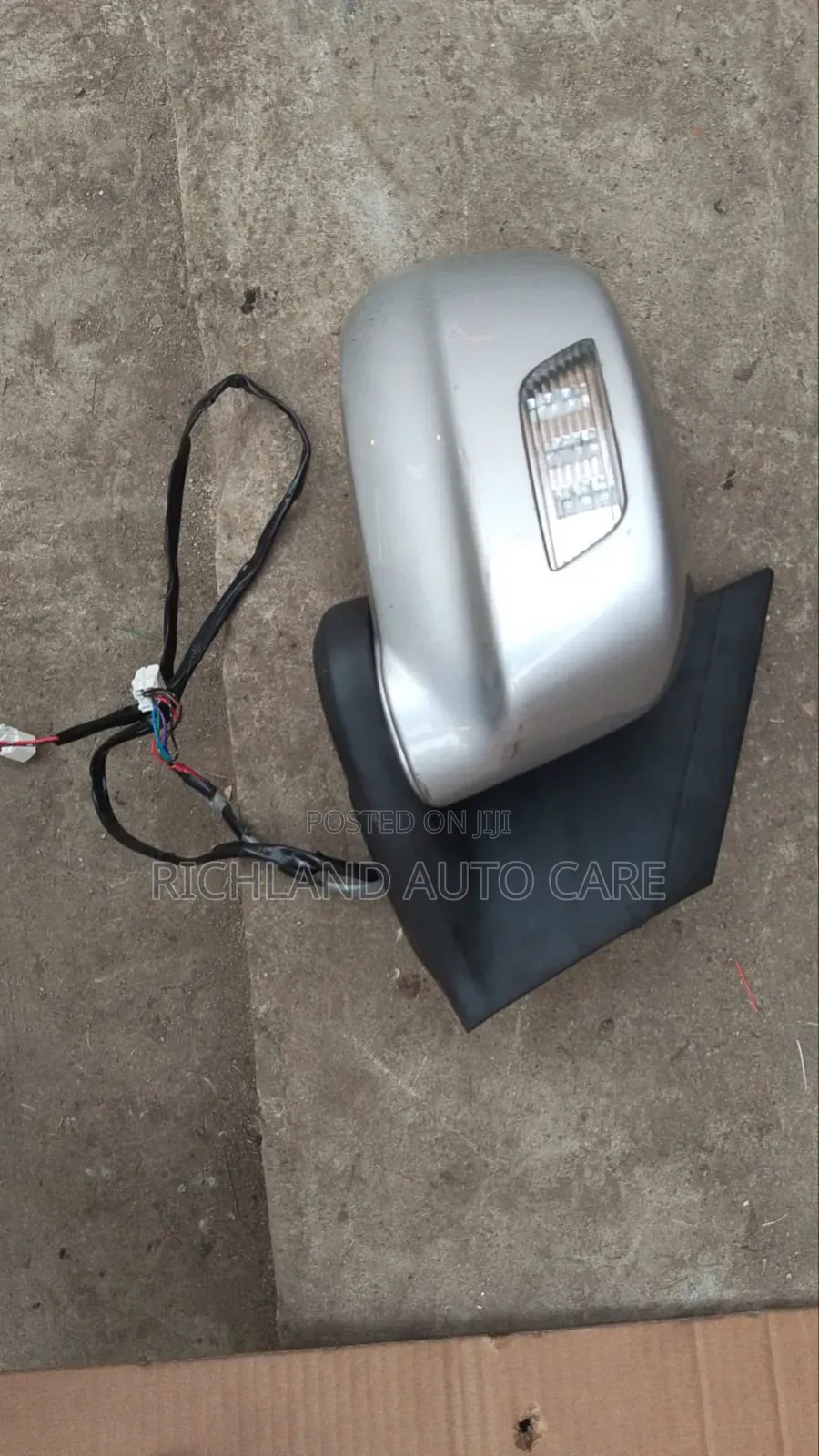 Side Mirror for Nissan Wingroad Y12 With Indicator RHS