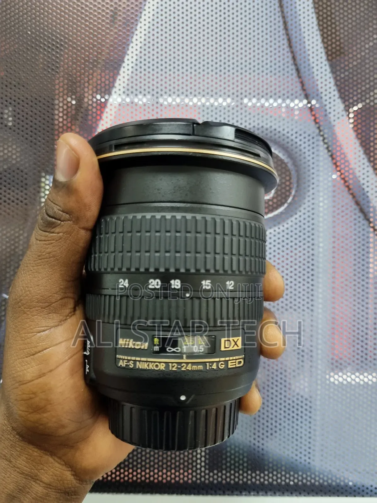 Nikon AF-S DX Zoom-Nikkor 12-24mm F/4g IF-ED Lens