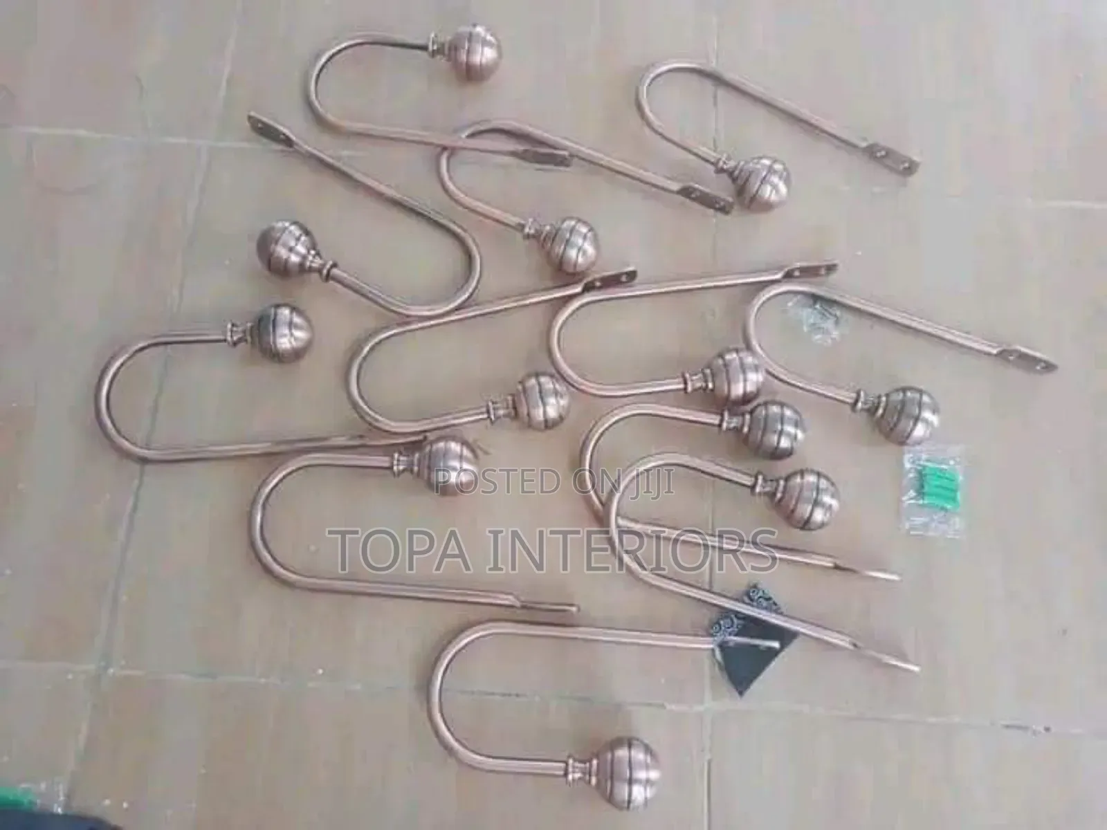 Brown Metallic Wall Curtain Holders Curtain Hooks