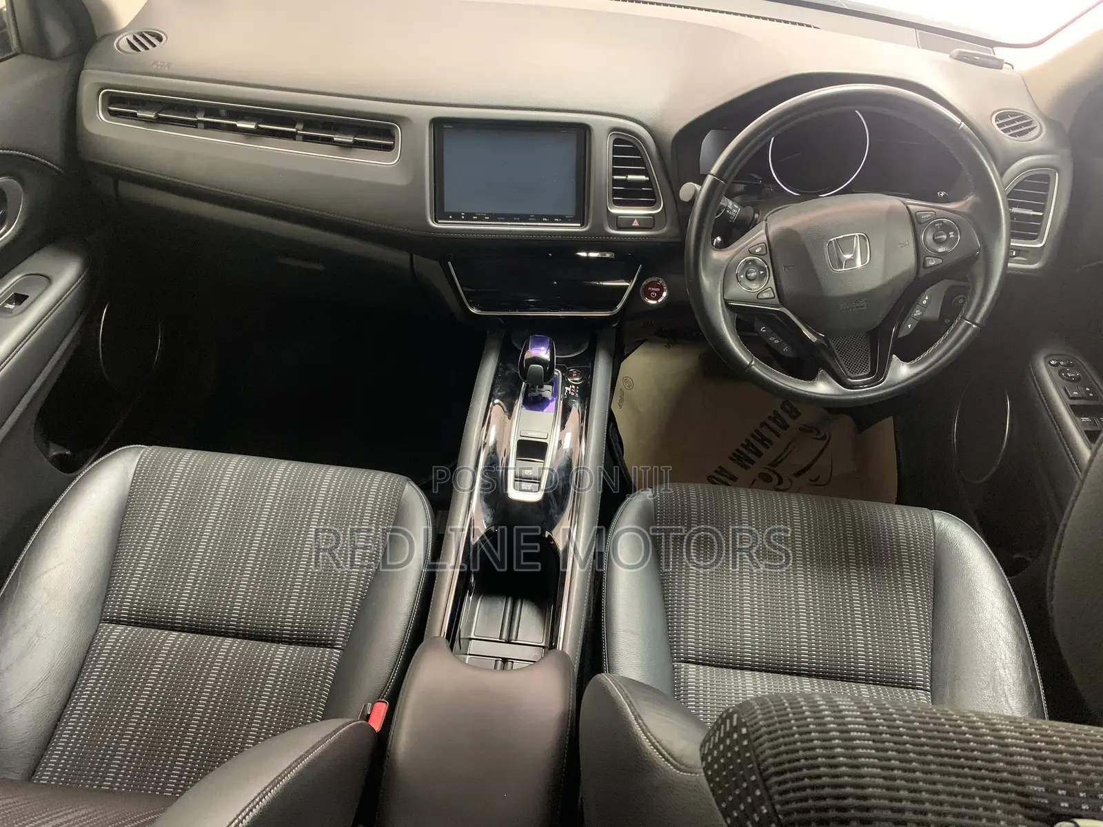 Honda Vezel 1.5 Hybrid 2WD 2017 White