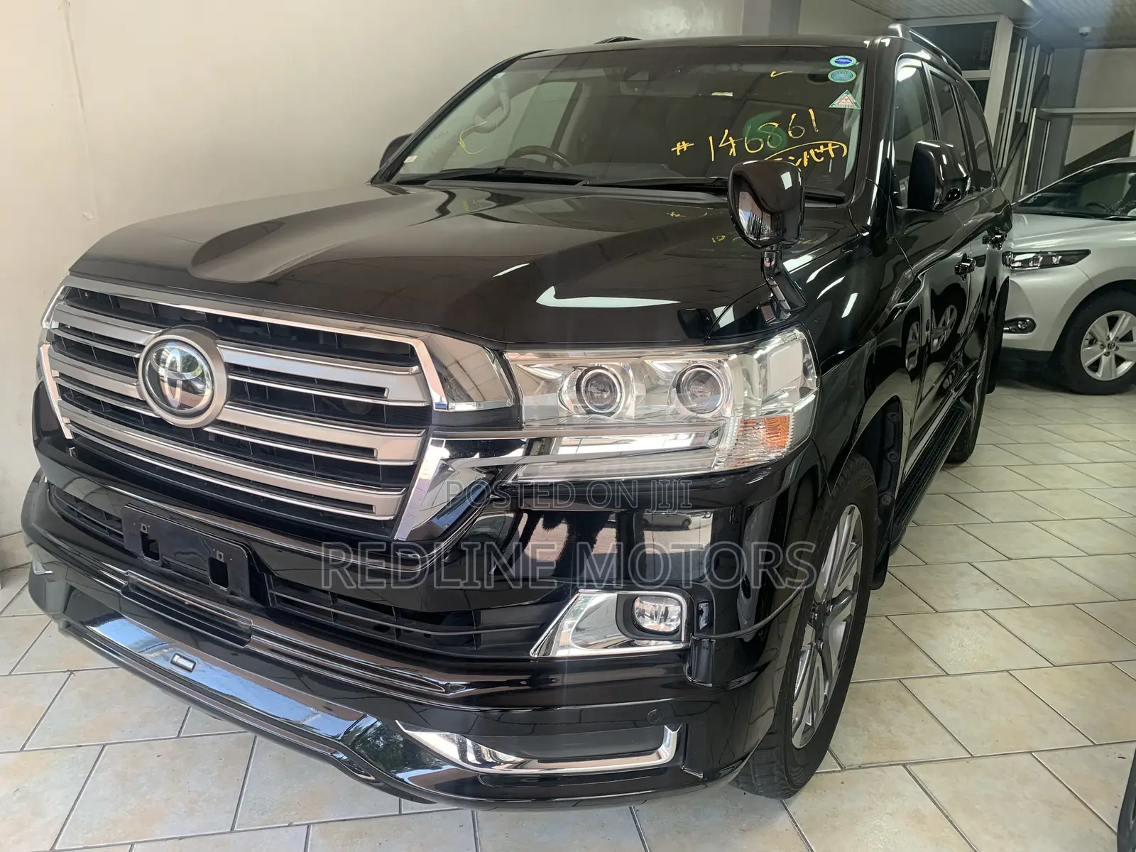 Toyota Land Cruiser 4.6 V8 ZX 2017 Matt Black