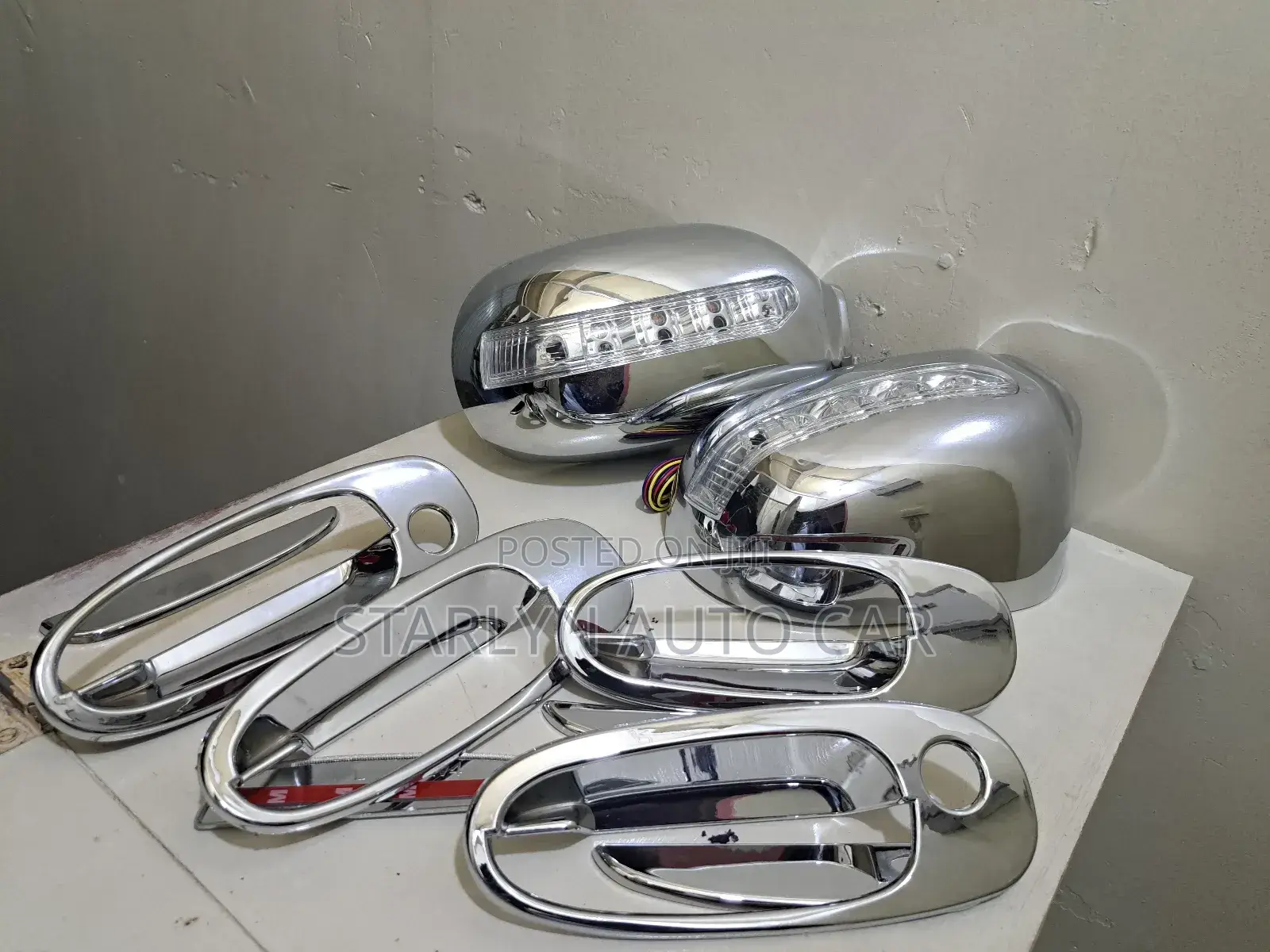 Chrome Kit Toyota 100 or 102