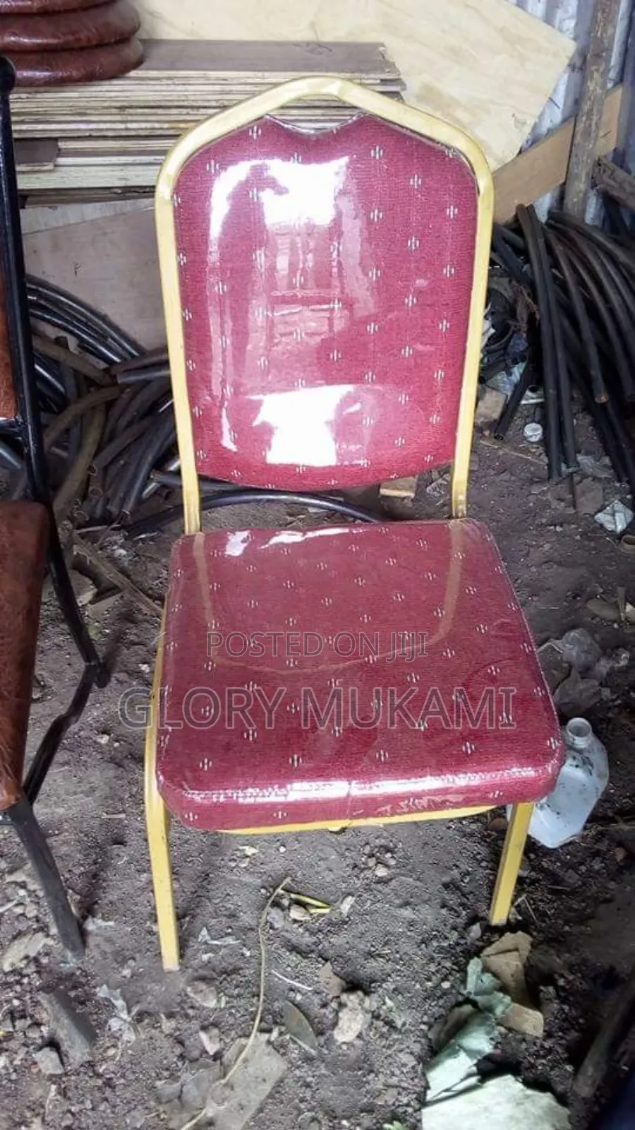 Quality Brand New Confrence Chairs