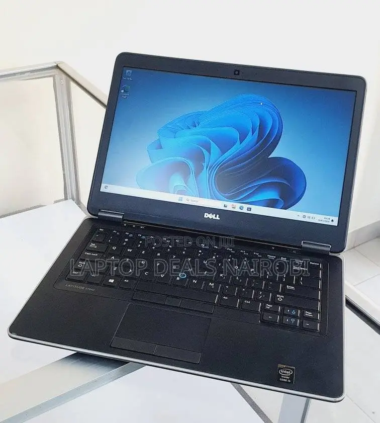 Laptop Dell Latitude 7440 8GB Intel Core I5 HDD 500GB