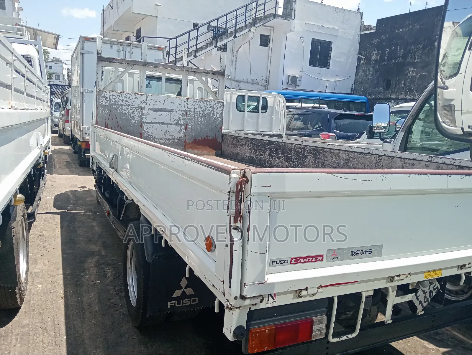 Mitsubishi FEA50 Canter