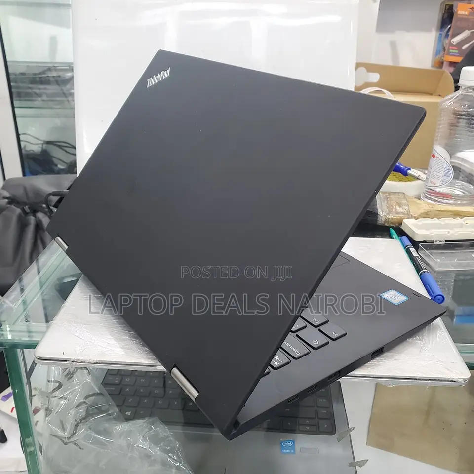 Laptop Lenovo ThinkPad X380 Yoga 16GB Intel Core I5 SSD 256GB
