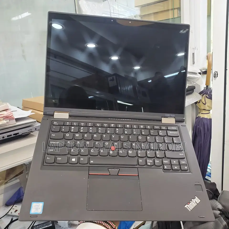 Laptop Lenovo ThinkPad X380 Yoga 16GB Intel Core I5 SSD 256GB