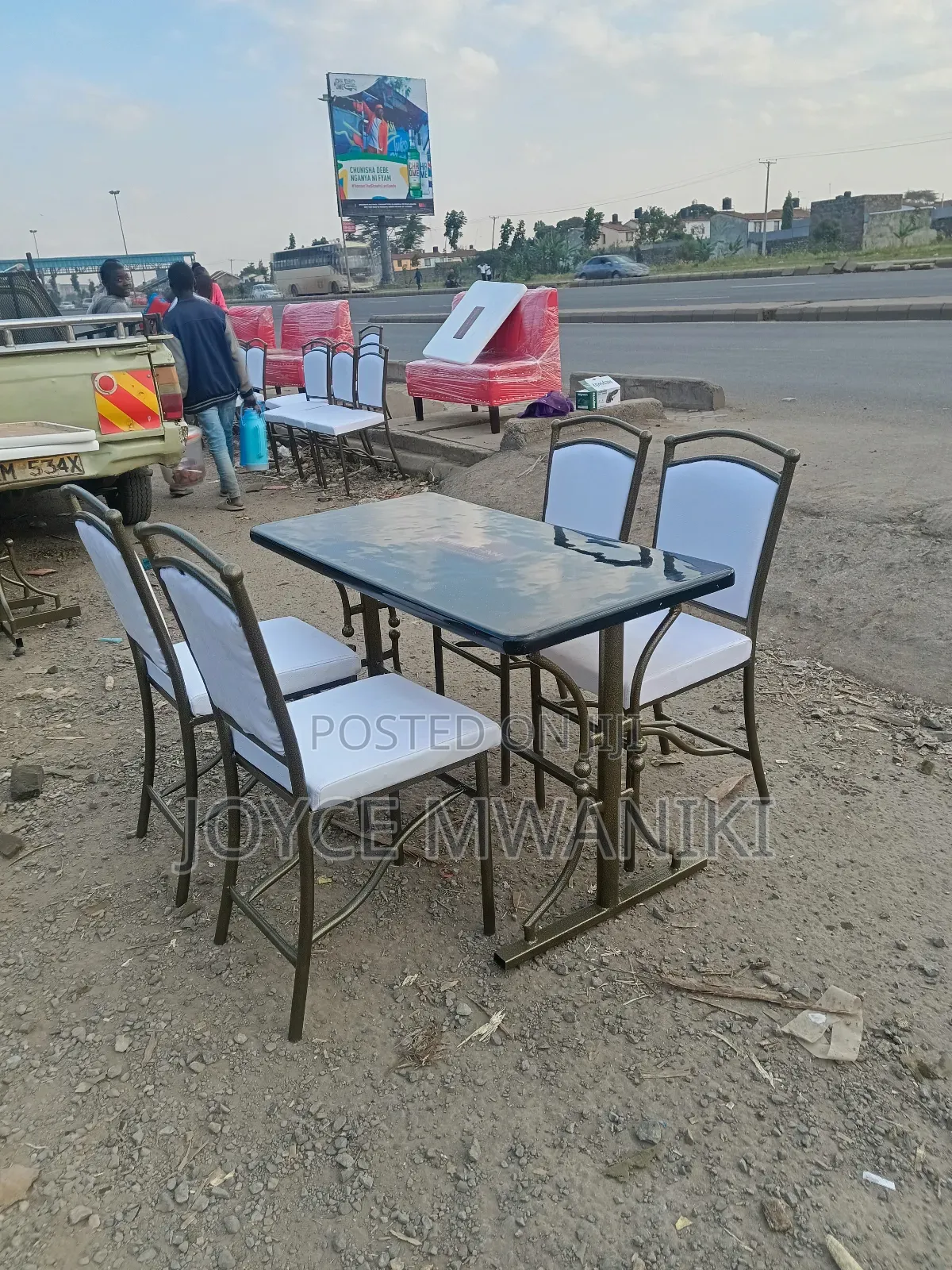 Powder Coated Restaurant Balls Chairs Set 