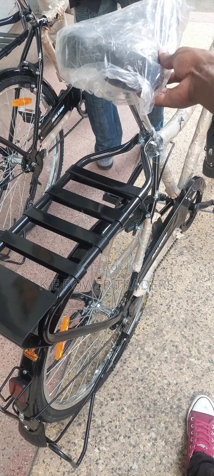 26 Inch Raleigh Adult Bicycle