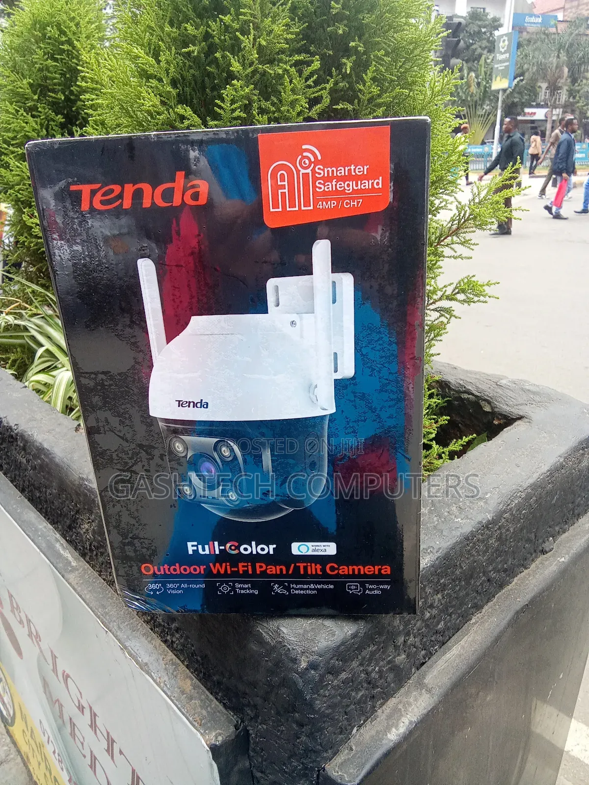 Tenda Ch7 CCTV Camera 4mp ^360