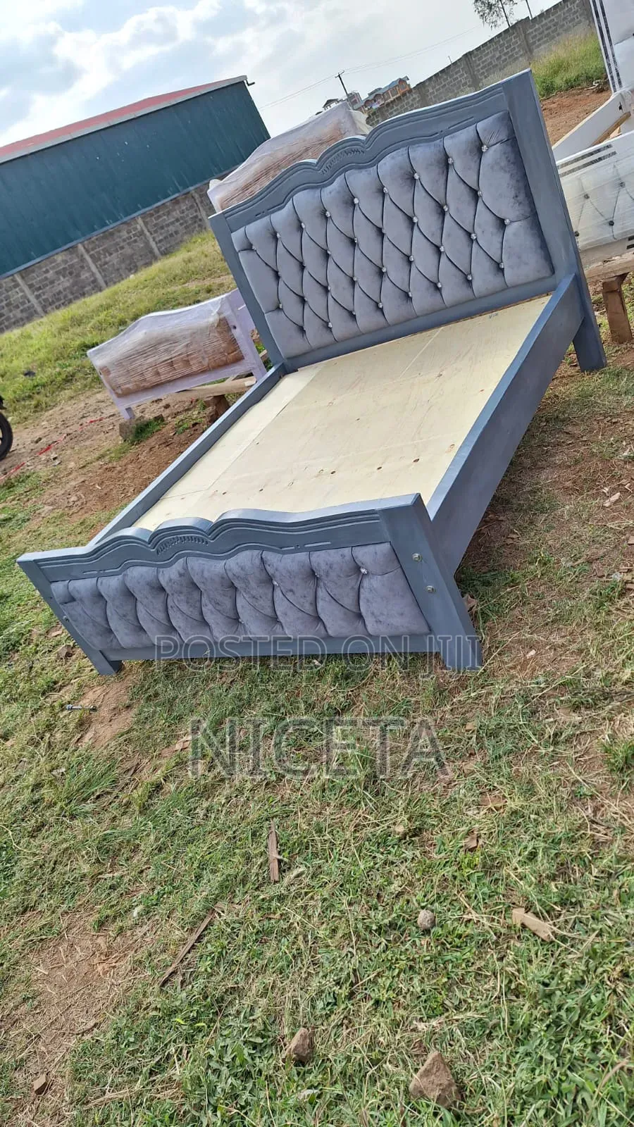 Mocekt Bed 5by6
