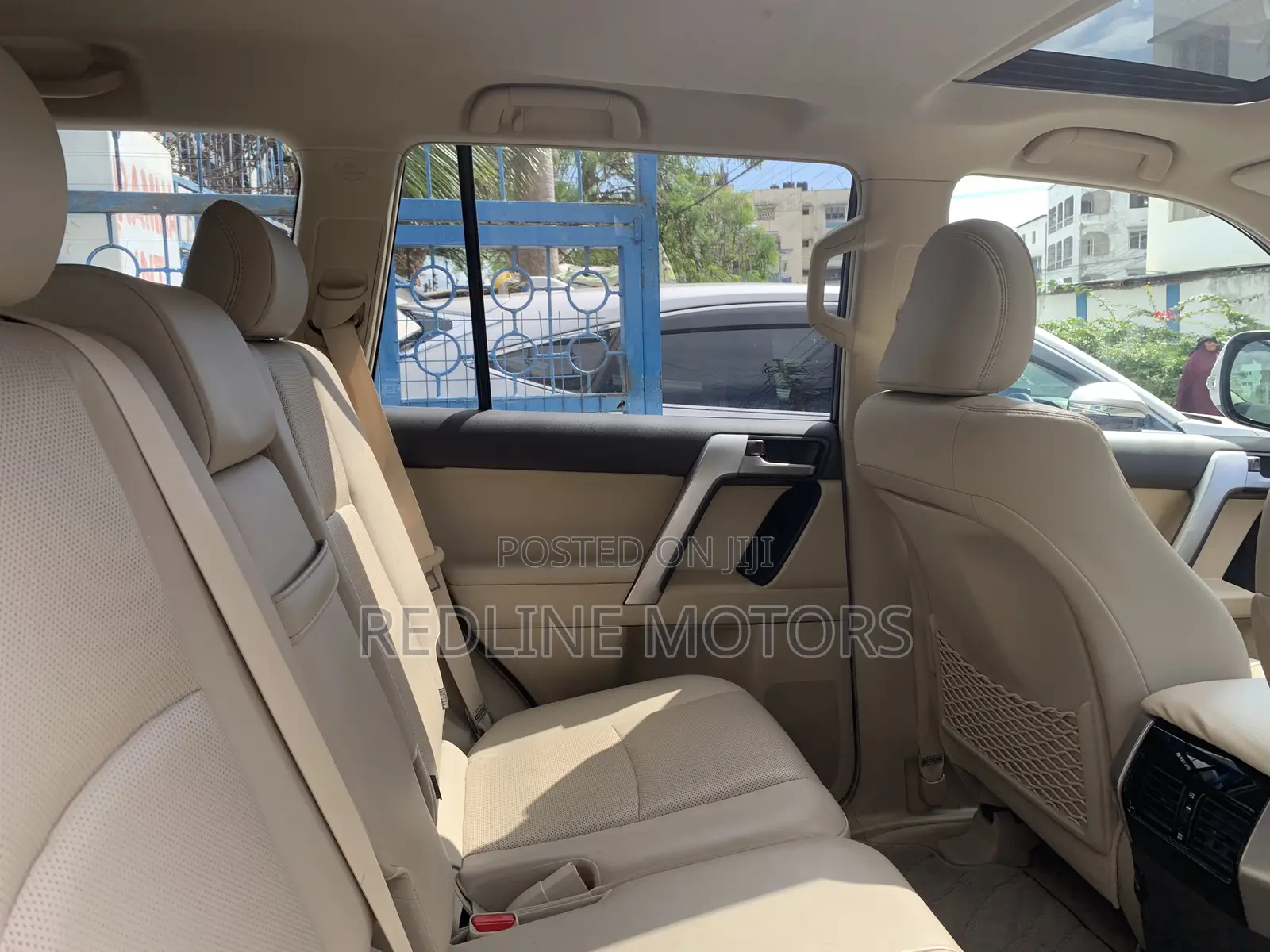 Toyota Land Cruiser Prado 2.8 2019 Off white