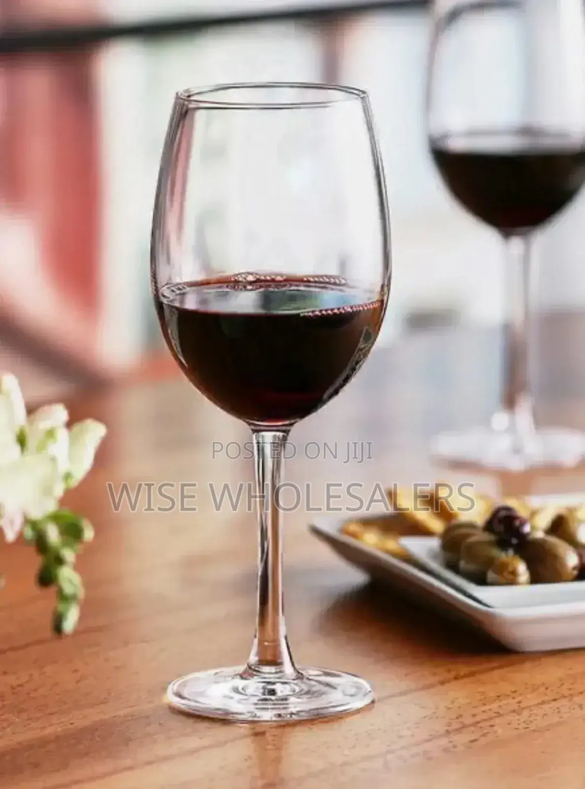* Set of 6 Wine Glasses * 
