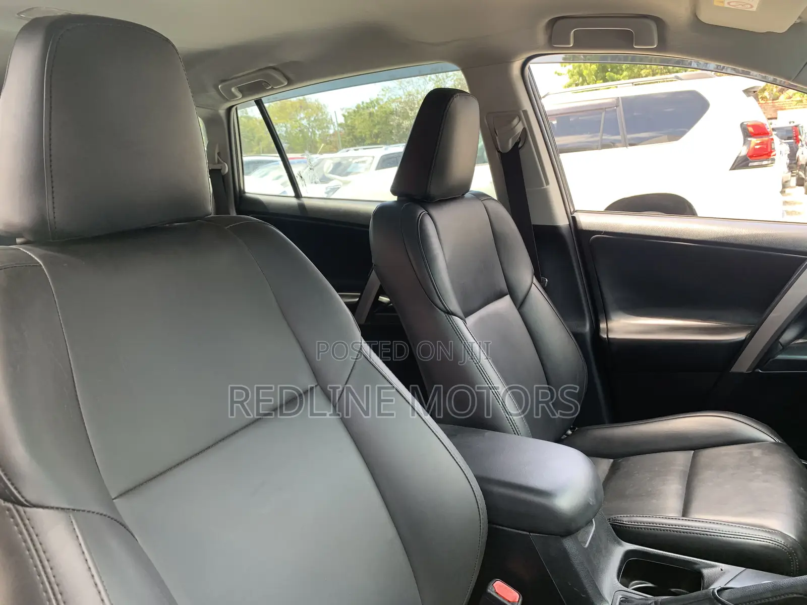 Toyota RAV4 SE AWD (2.5L 4cyl 6A) 2016 Gray
