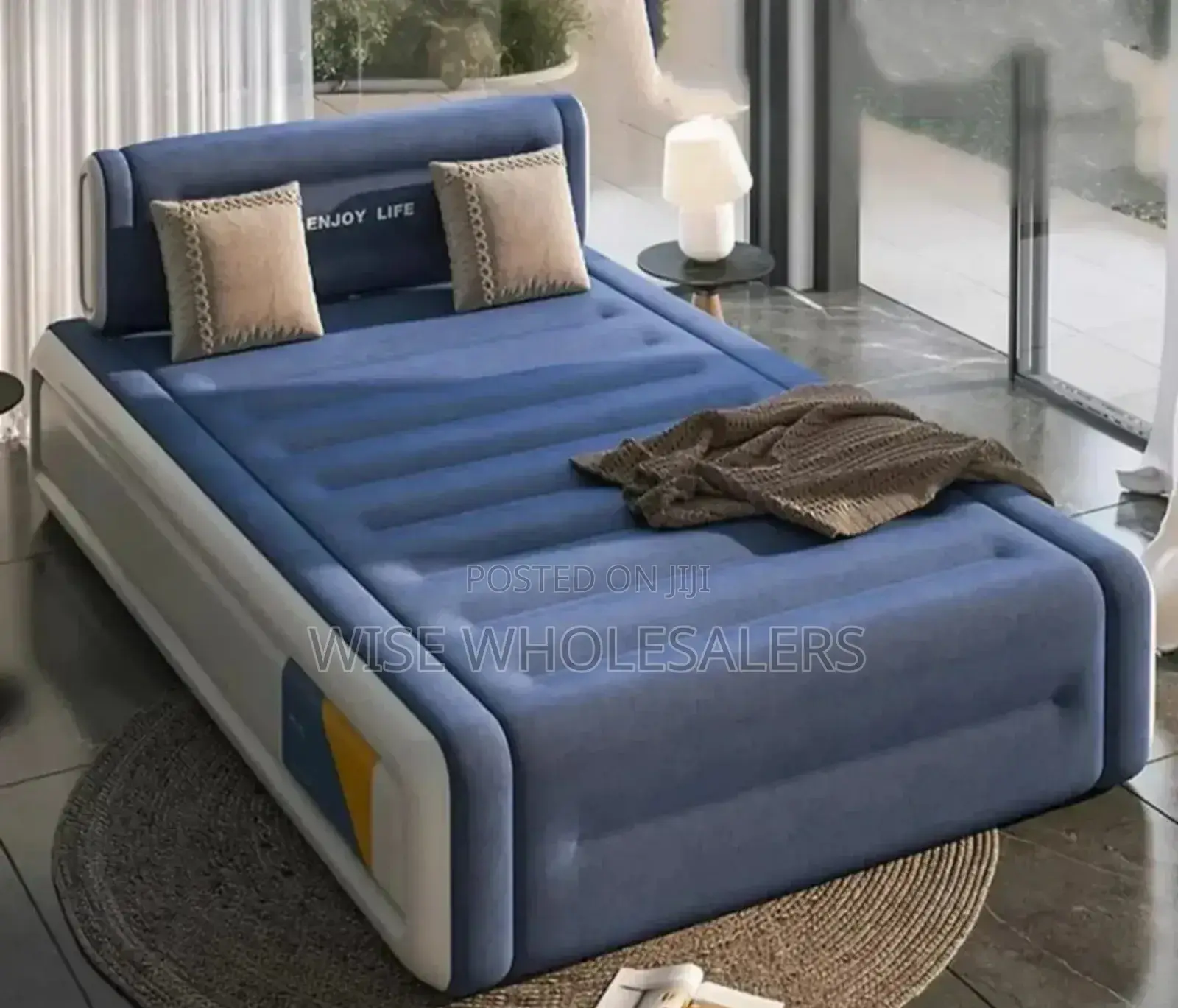 **Double King-size Inflatable Bed*