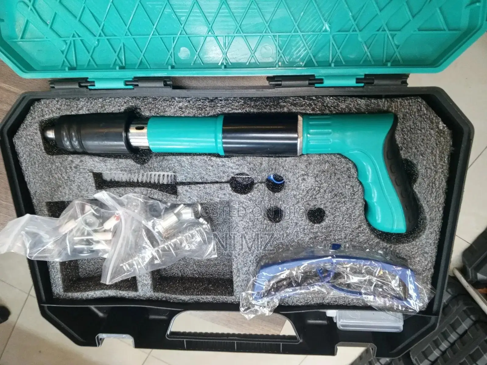 Nailer Gun