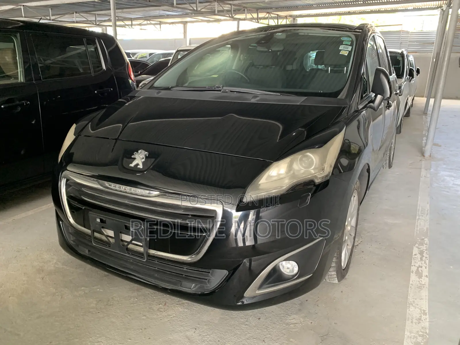 Peugeot 5008 1.2 PureTech Active 2016 Black
