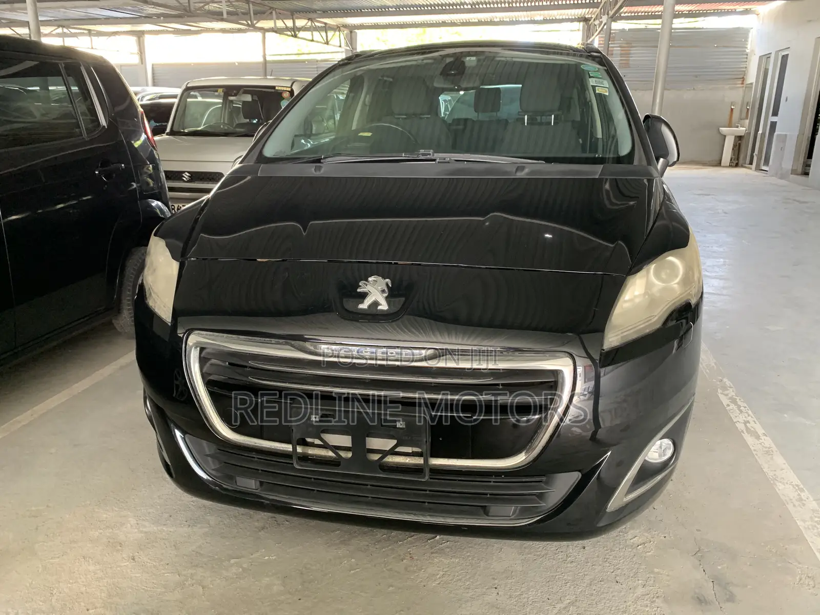 Peugeot 5008 1.2 PureTech Active 2016 Black