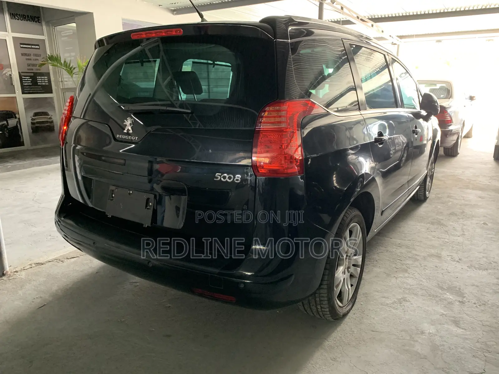 Peugeot 5008 1.2 PureTech Active 2016 Black