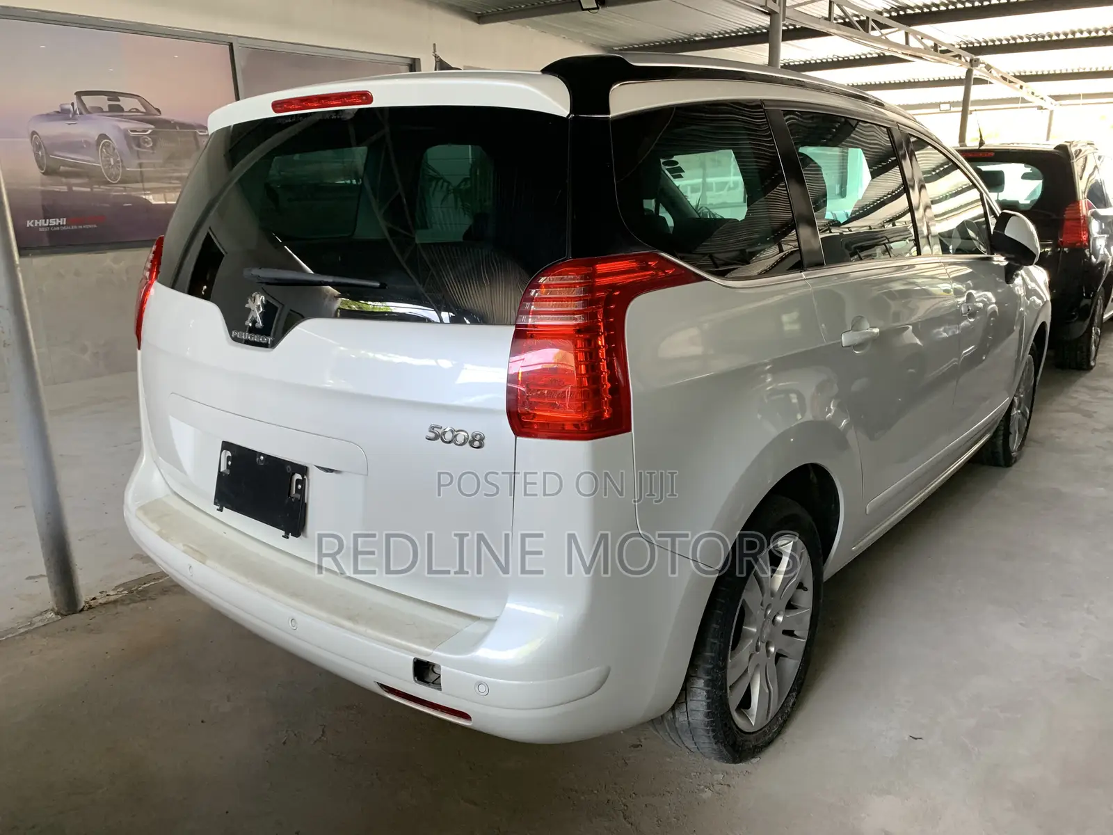 Peugeot 5008 1.2 PureTech Active 2016 White