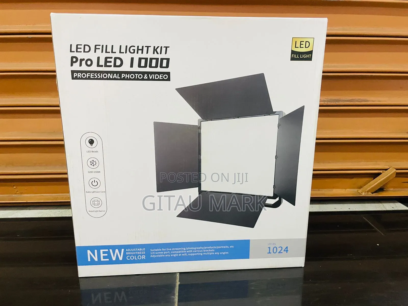 Pro LED 1000 Video Light