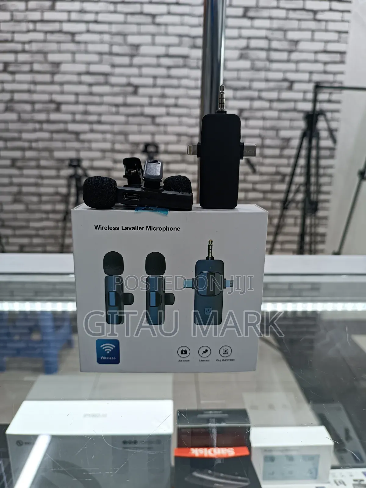 3 in 1 Wireless Lapel Mics