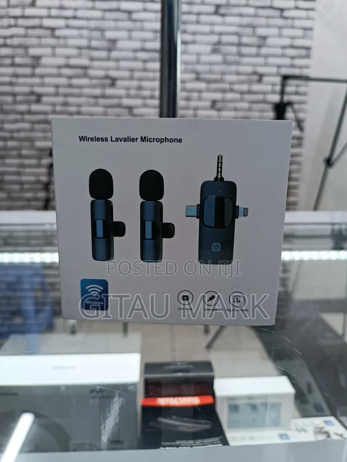 3 in 1 Wireless Lapel Mics