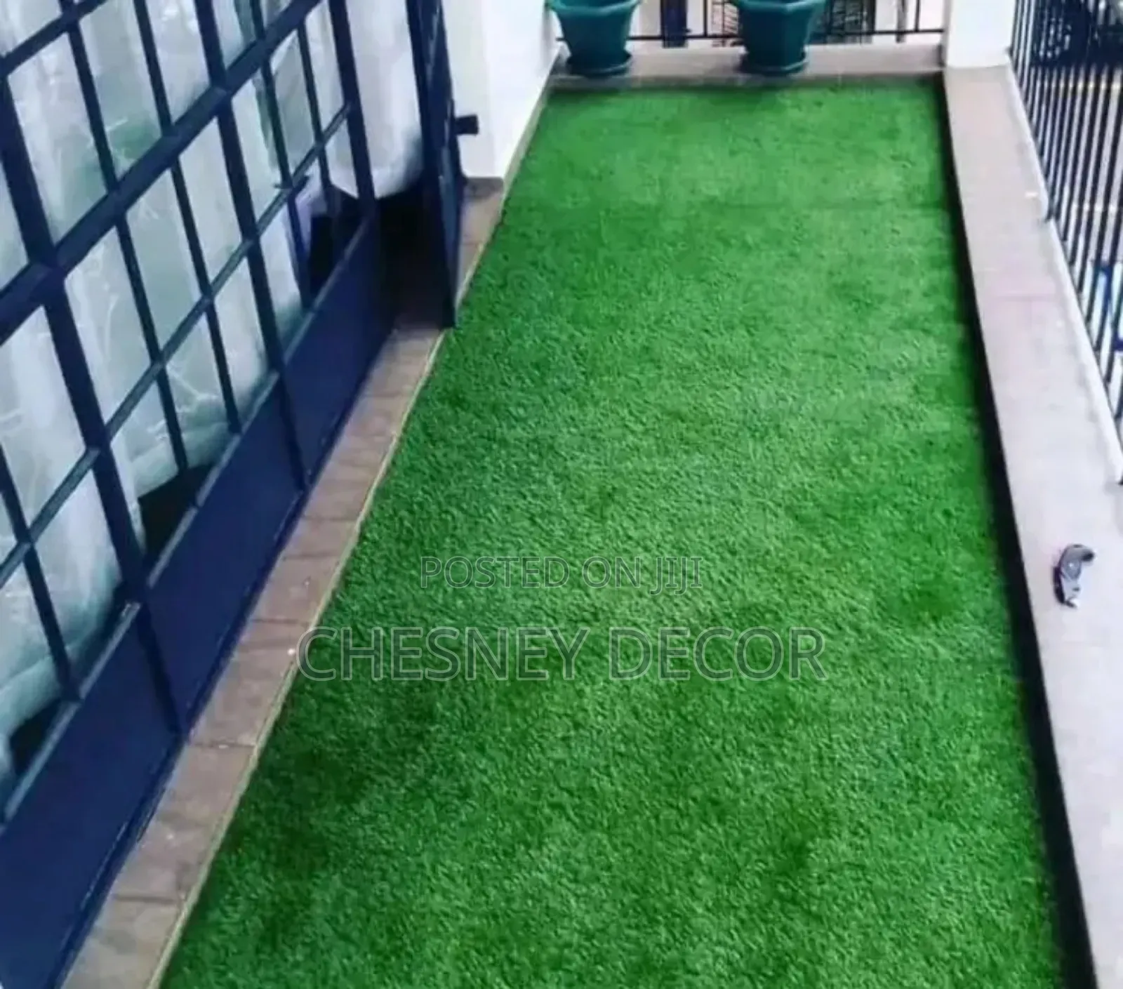 Turf Grass Carpets for Balcony and Work Spaces