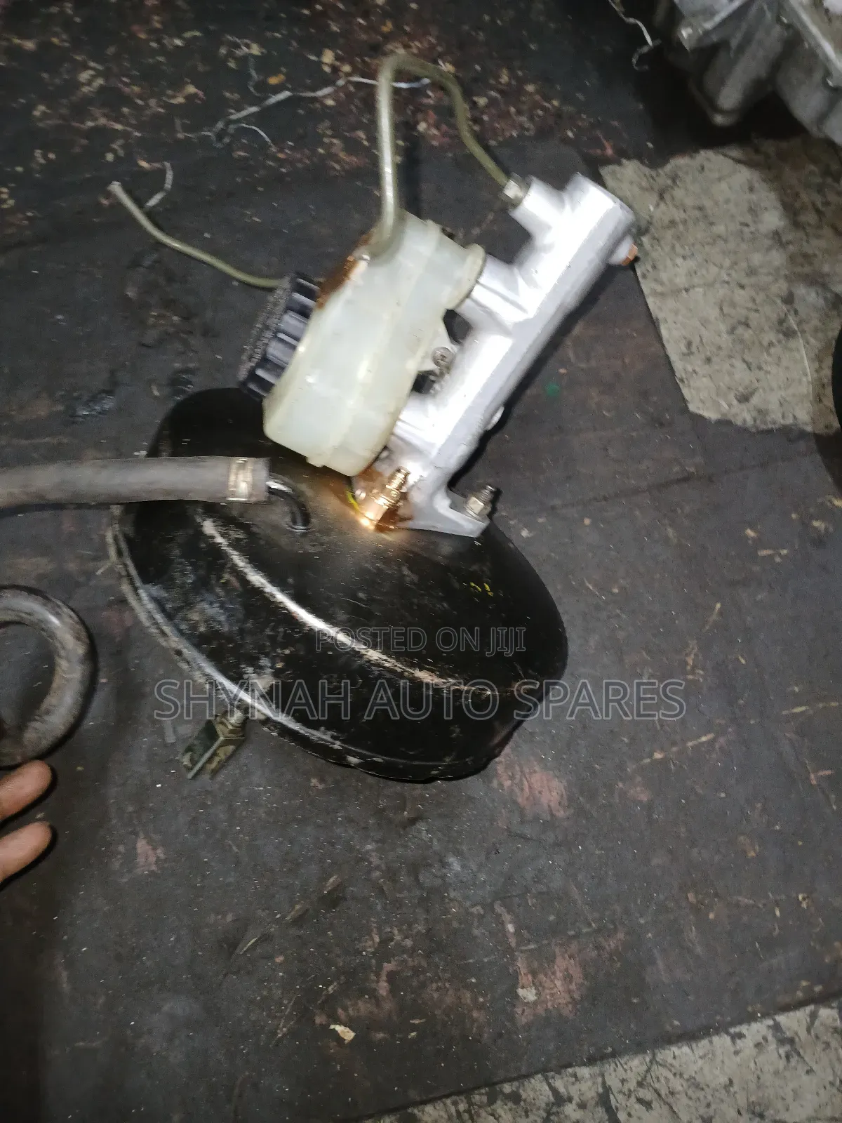 Brake Booster Plus Master Cylinder Toyota Corolla