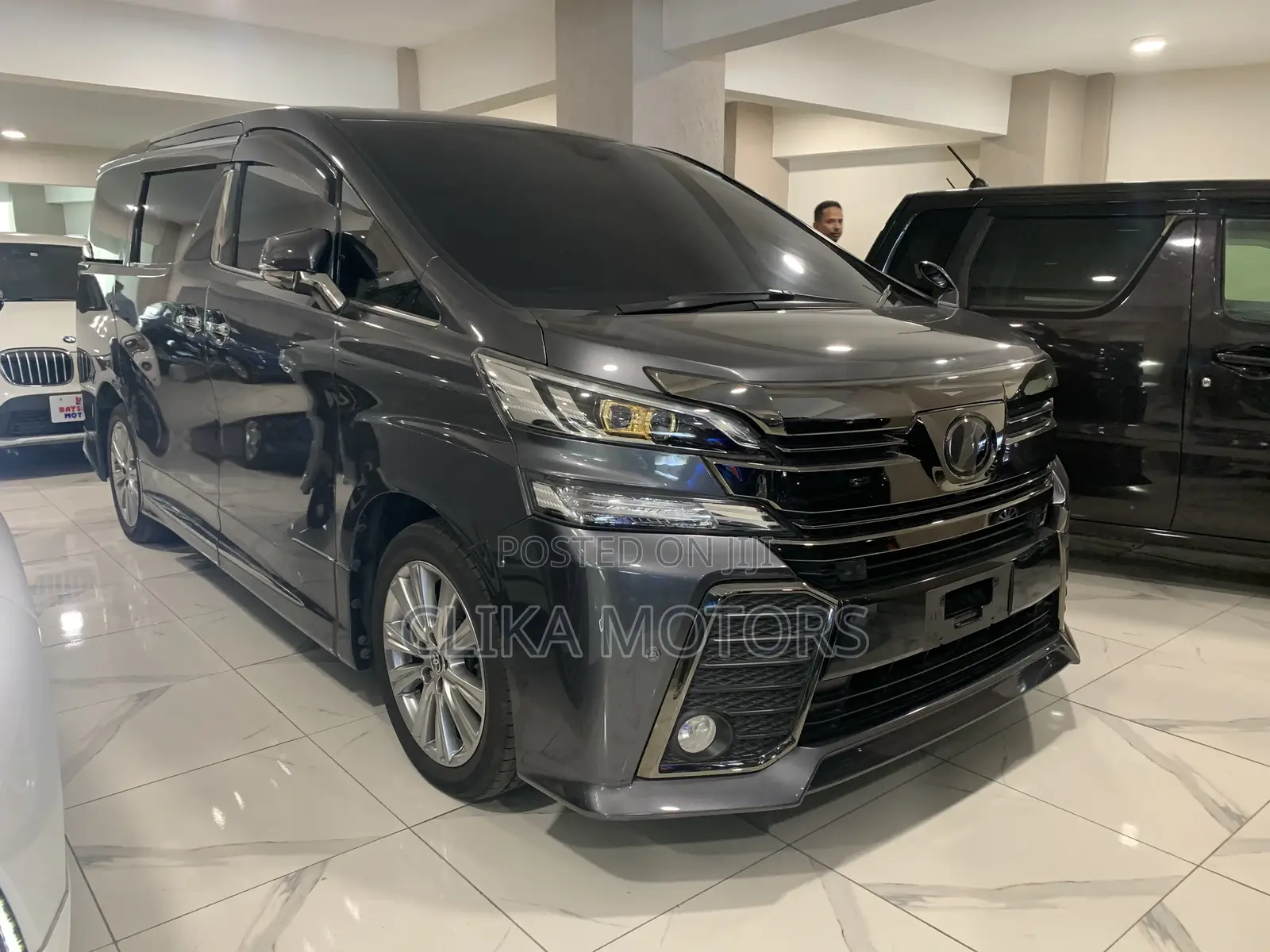Toyota Vellfire 2017 Gray