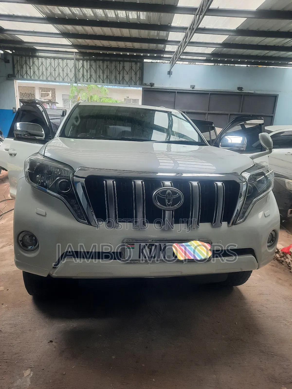 Toyota Land Cruiser Prado 2.8 D-4D 2016 White