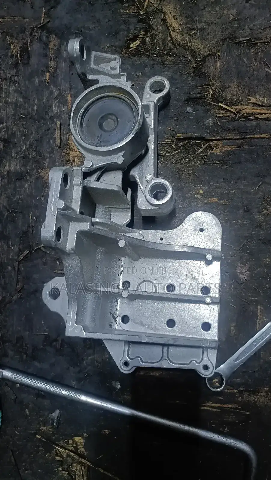 Gearbox Mounting X-trail T31