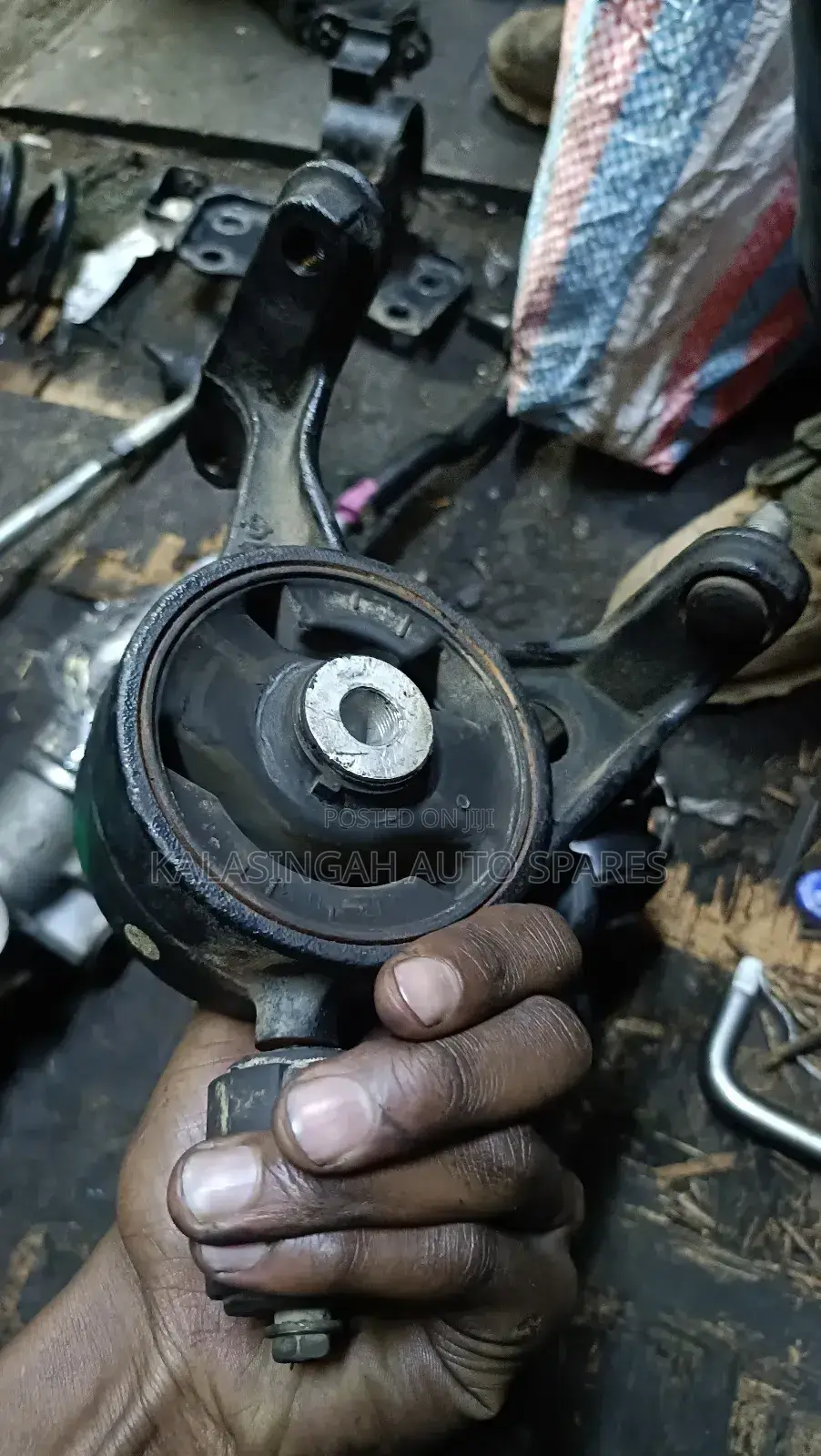 Rav4/Vanguard Gear Mounting