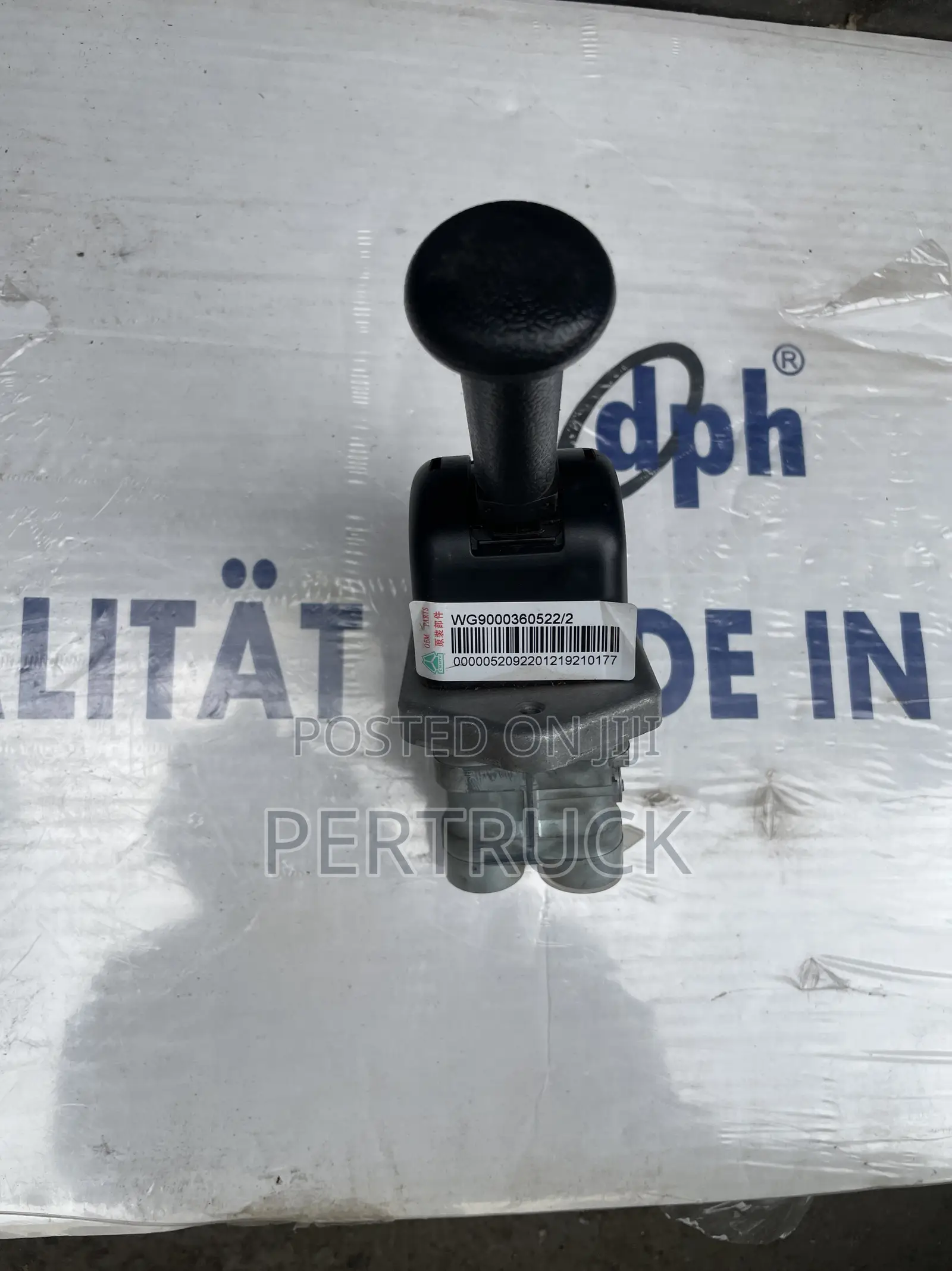 Wg9000360522 Hand Brake Valve Sinotruck,Shacman,Faw,Steyr