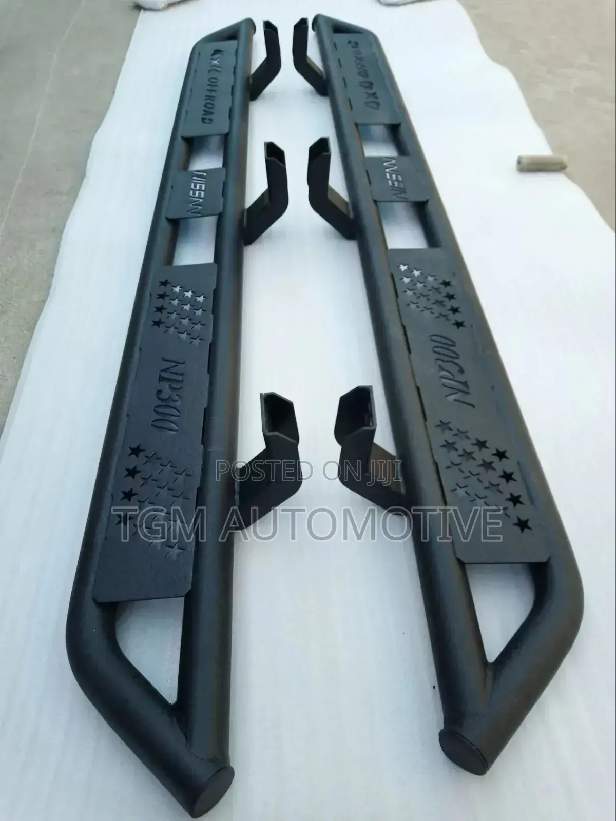 Hilux Vigo/ Revo/Navara Steel Side Steps