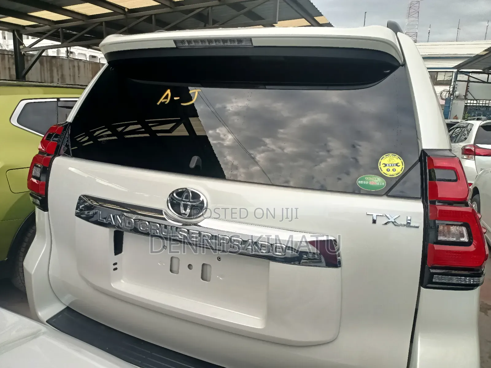 Toyota Land Cruiser Prado 2018 White