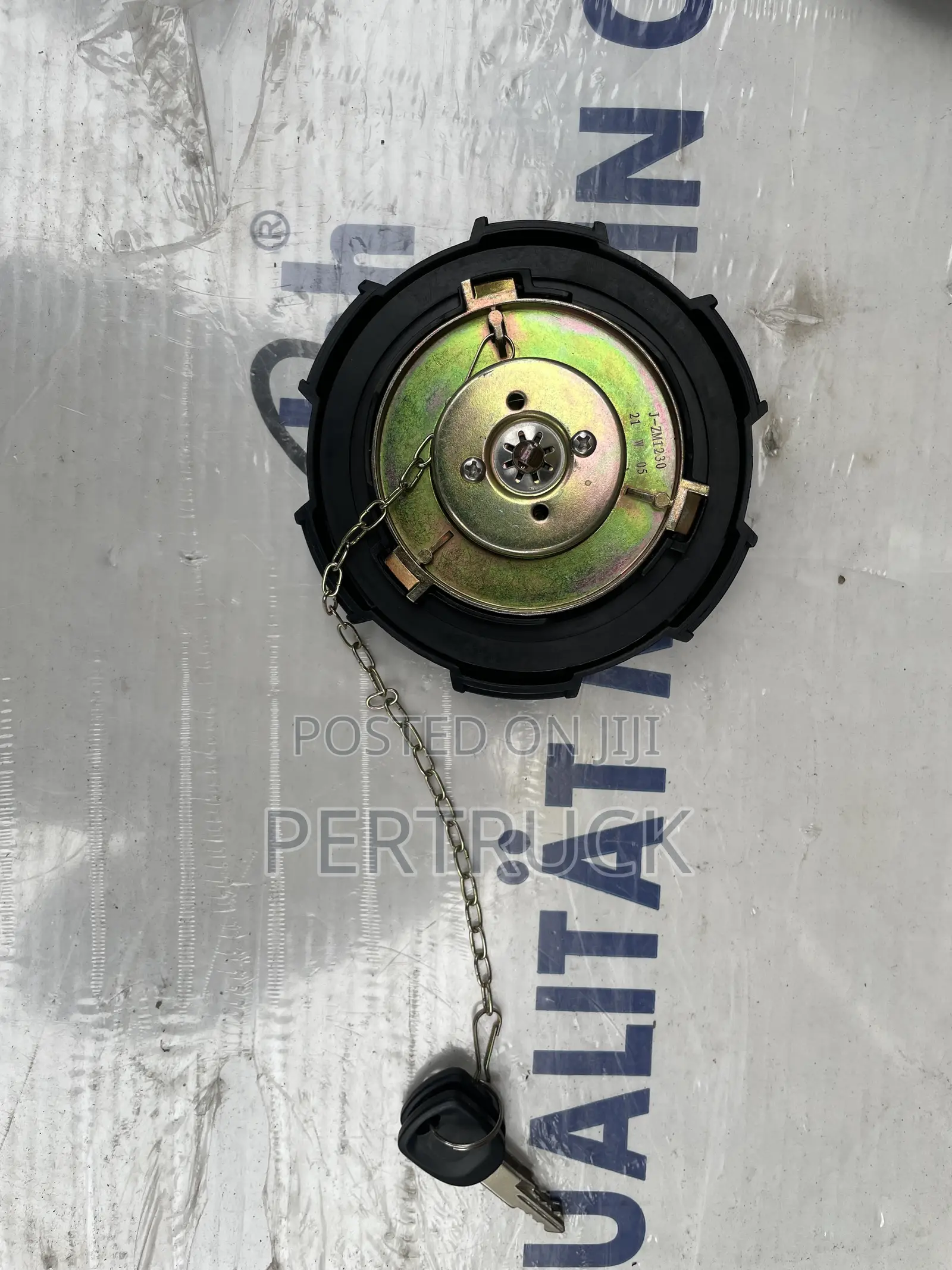 (JZ ) Fuel Tank Cap for Shacman SX2190 Fit Various Trucks