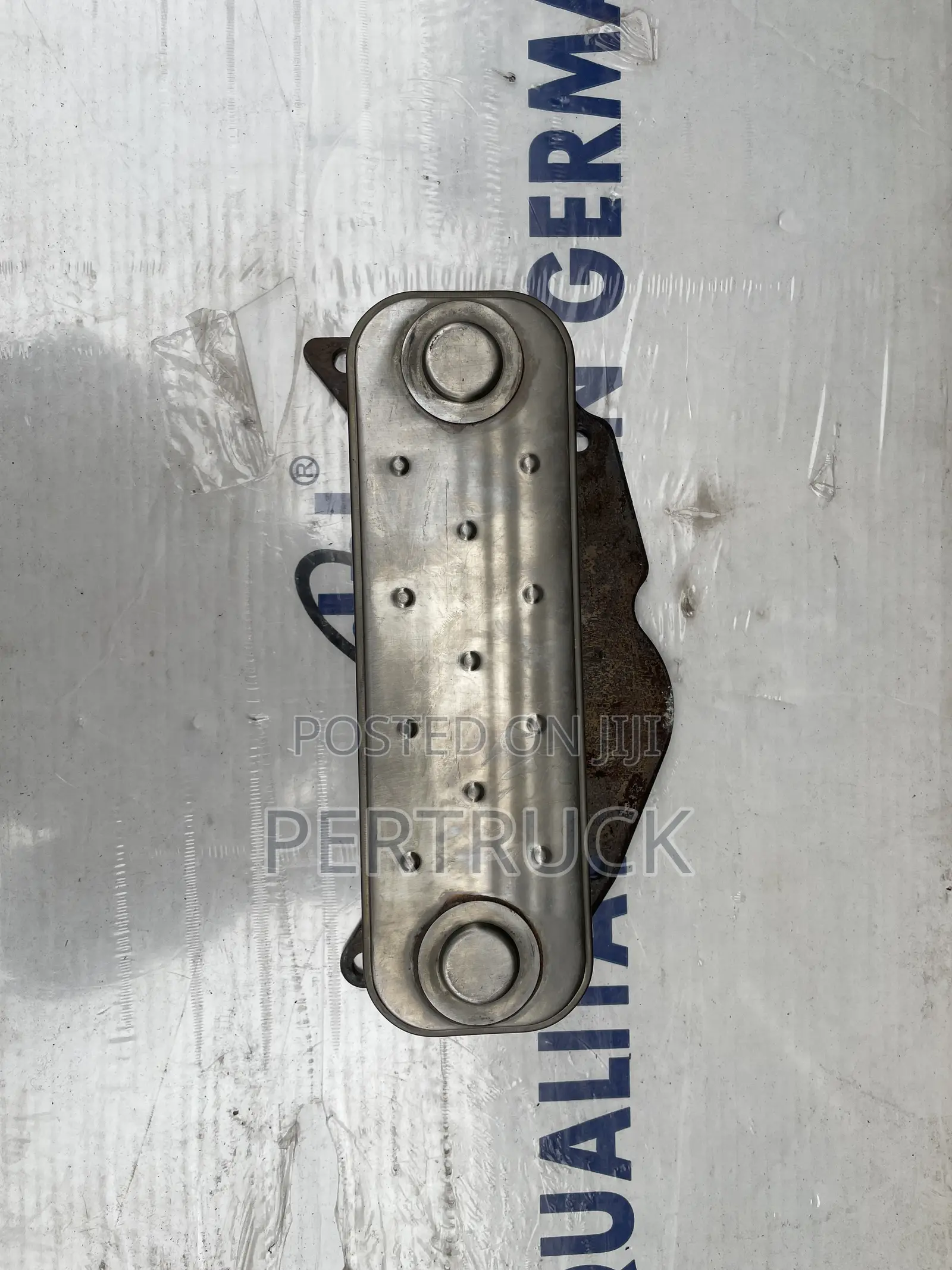 Vg1500019336/612000070094/610800070197 Sino/Howo Oil Cooler