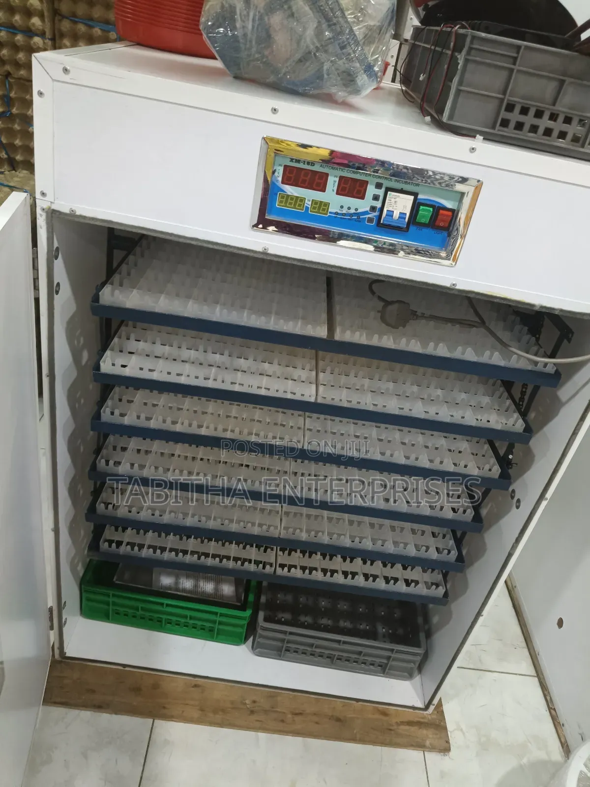 Automatic Egg Incubator 1056eggs /