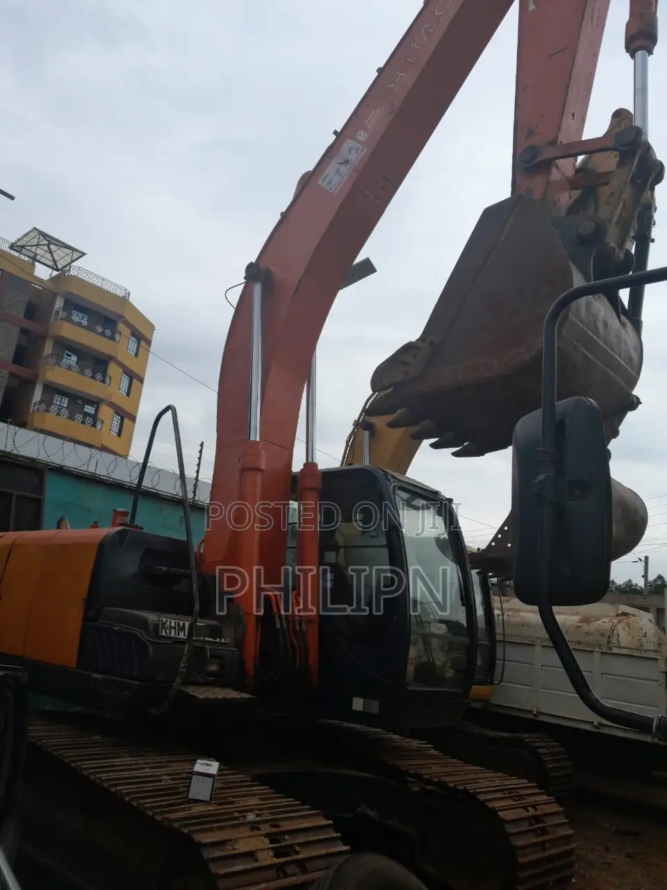 Hitachi Excavator Khma
Model Zx200
Year 2015