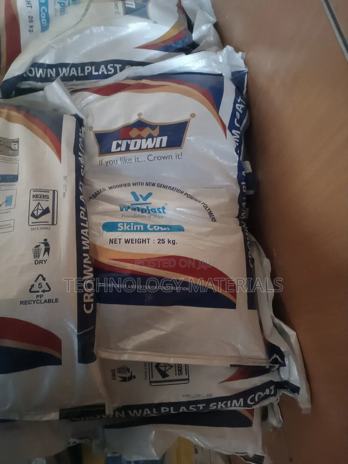 Crown Wallplast Filler(25kg)