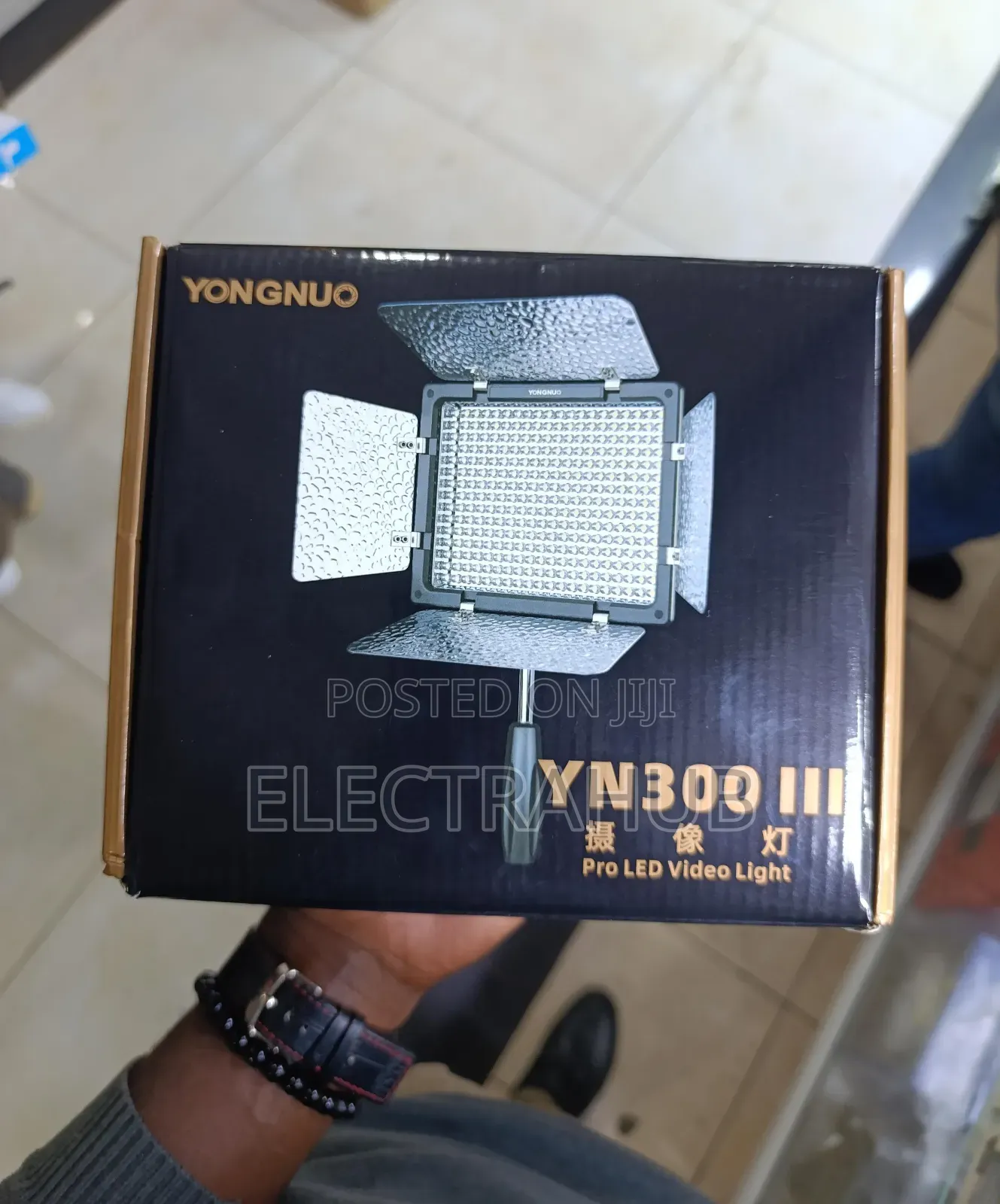 Yongnuo YN300 III Pro Video Light New Sealed in a Shop