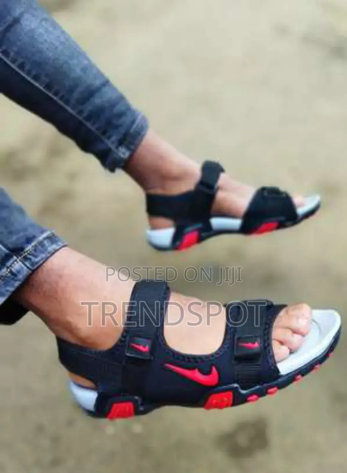 Nike Sandals
Sizes 40-45