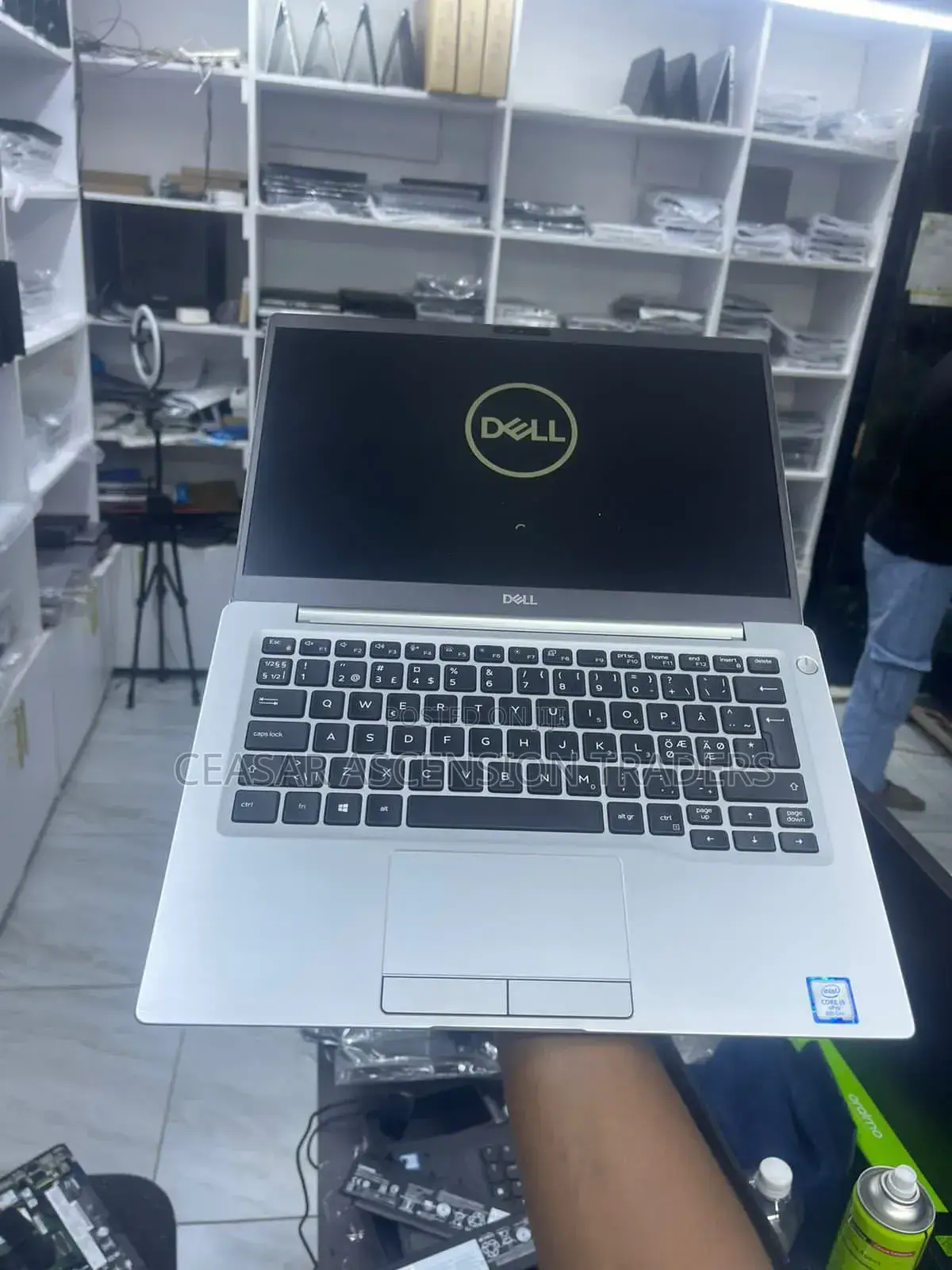 Laptop Dell Latitude 7400 16GB Intel Core I7 SSD 512GB