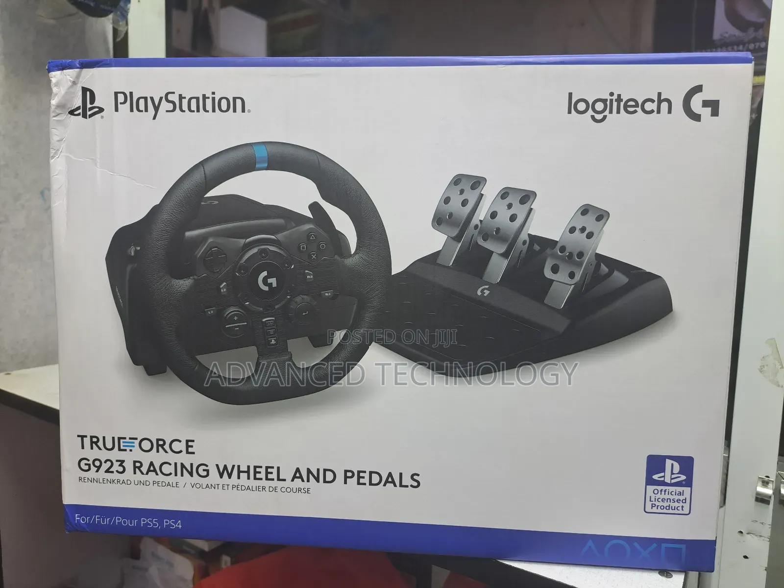 Logitech G923 Racing Wheel