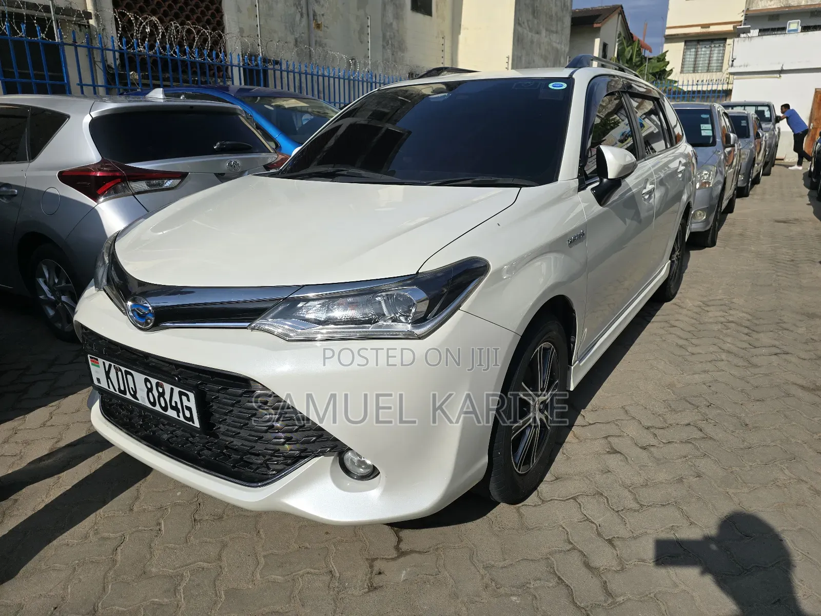 Toyota Corolla Fielder 2017 White