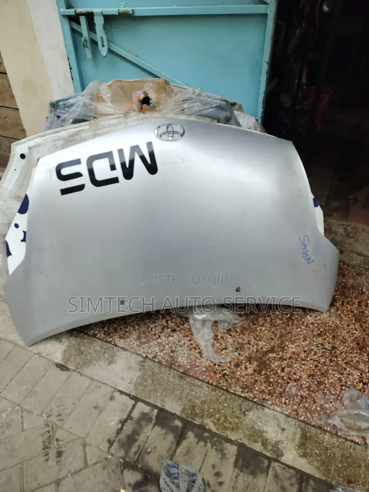 Toyota Prius Hybrid NHW20 2004-2008 Bonnet